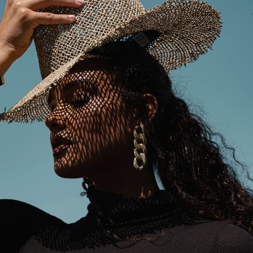 JLUXLABEL woven fray hat (sold out)